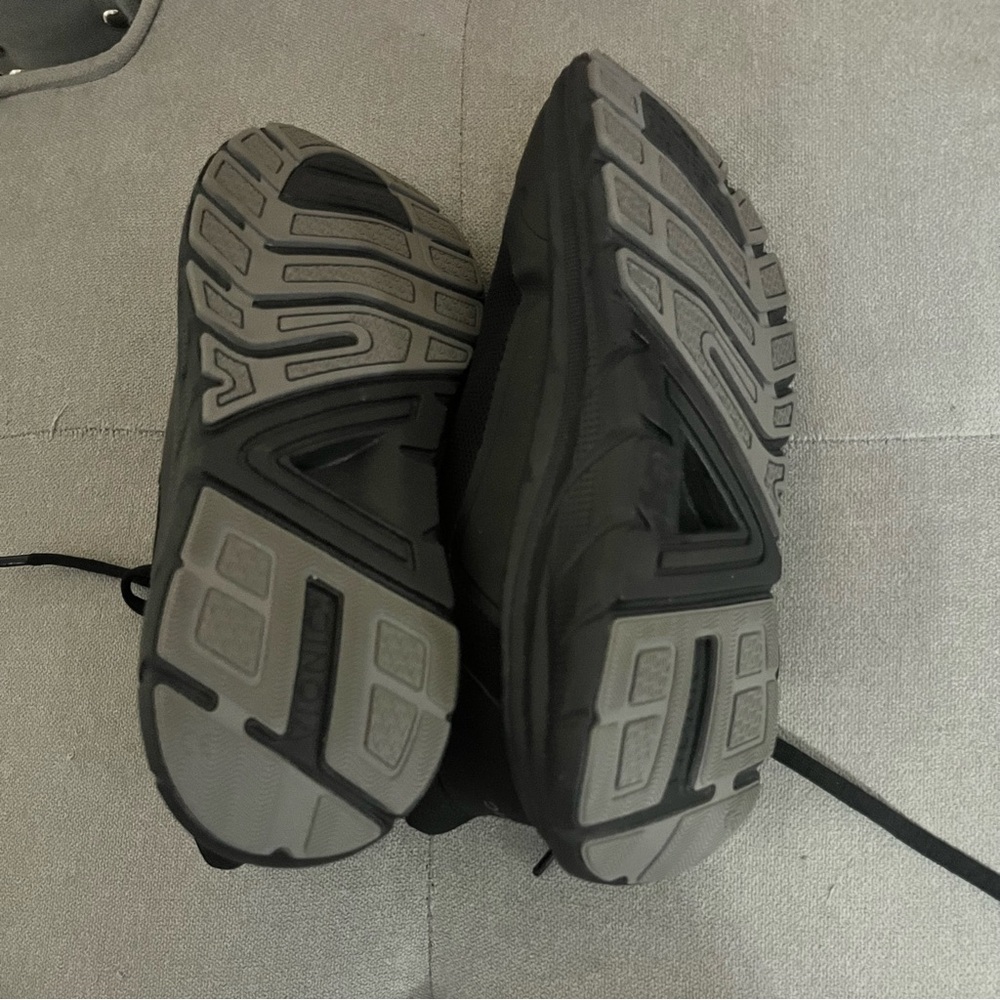 Vionic Walk Max Walking Shoes - Picture 12 of 12